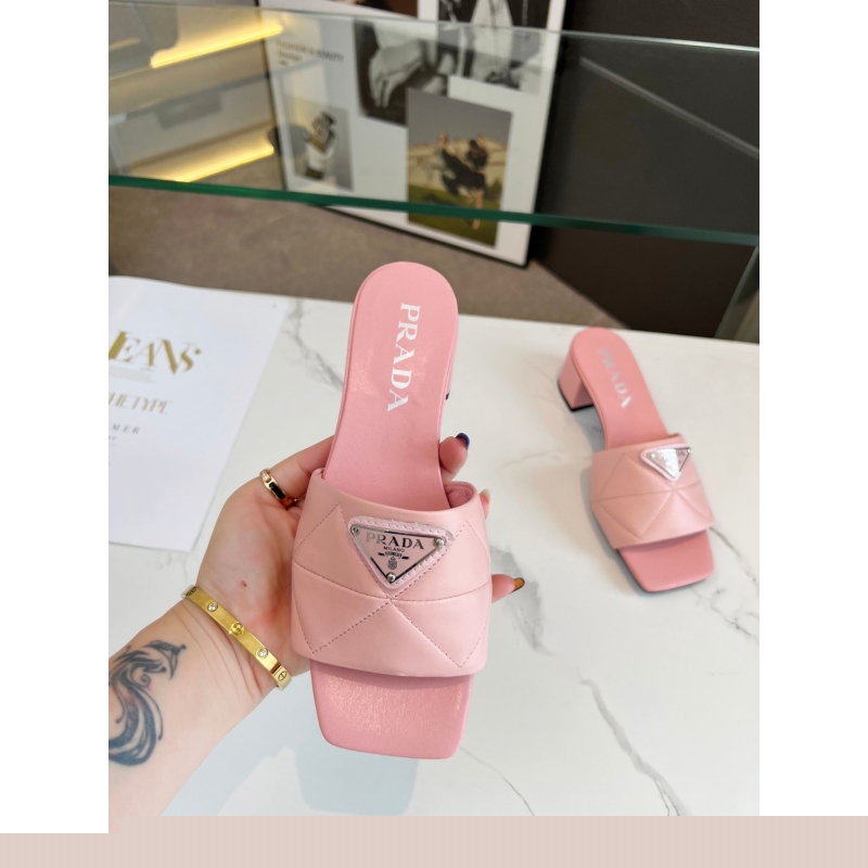 Pra*a slippers